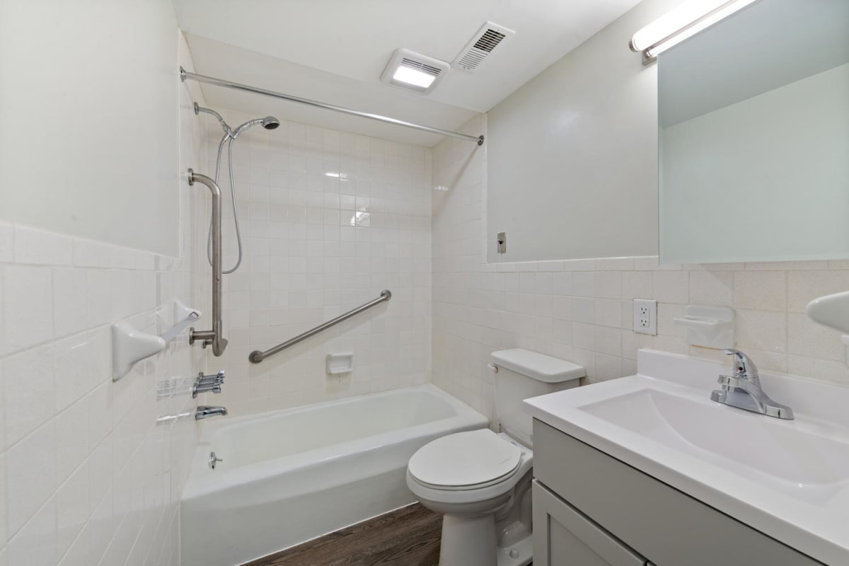 Photos and Video of Franklin Square Village in Glendora, NJ